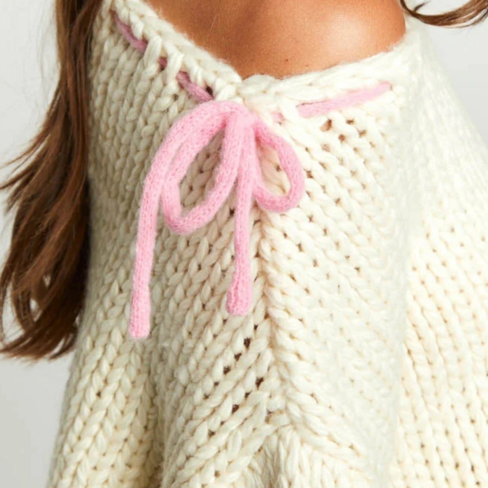 Beginning Boutique Sweater - Picture 3 of 10